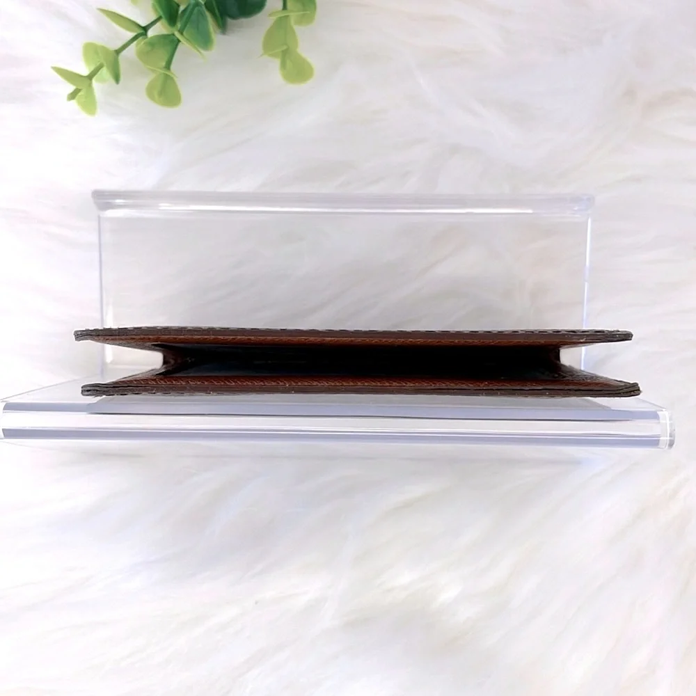 Louis Vuitton Monogram Card Holder - Picture 5 of 9